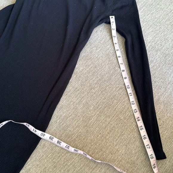 RVCA size small black bodycon ribbed keyhole dress - Picture 8 of 11